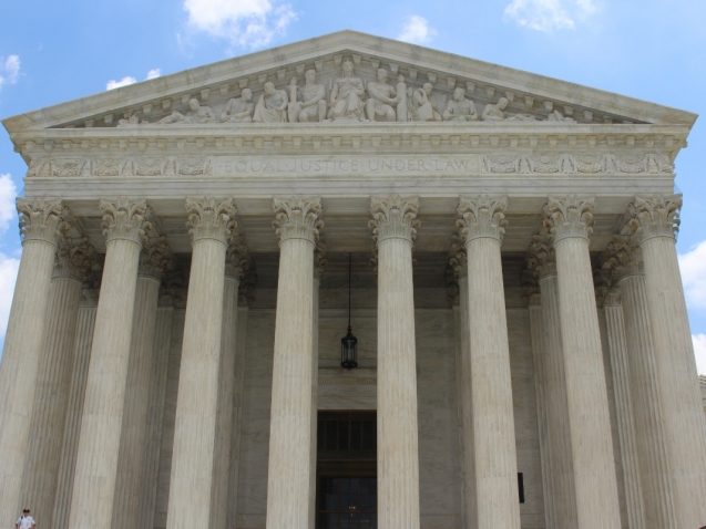 claire-anderson-60670-unsplash